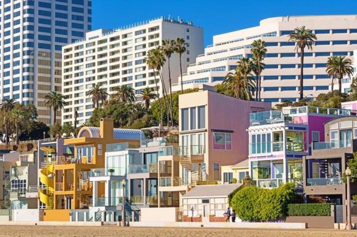 Apartment Sm Ocean Walking Distance